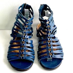 Kenneth Cole Reaction strappy sandal w/zip 9.5